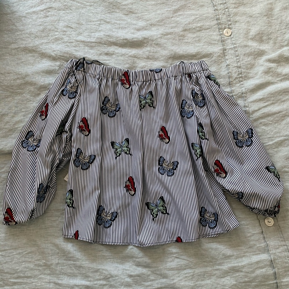 NWT Zara OffThe Shoulder embroidered butterfly top